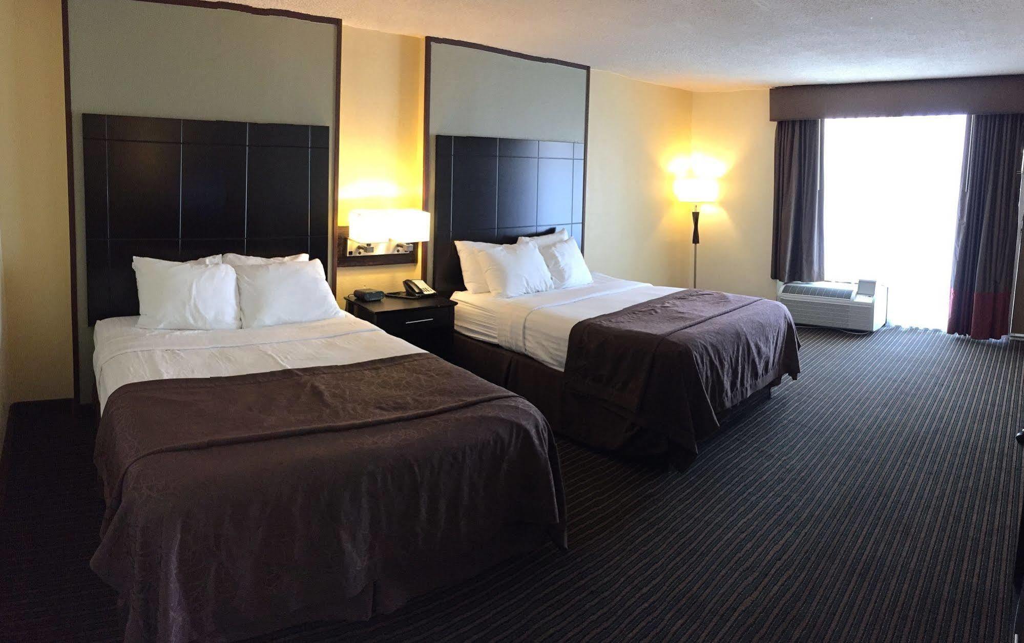 Best Western Inn Of Del Rio Esterno foto